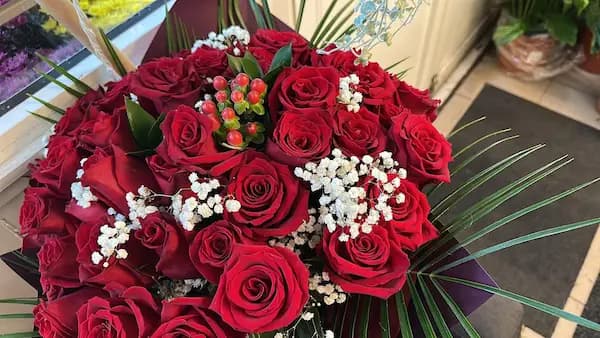 Aranjamente Florale 8 - Buchet pastelat, delicat și elegant.