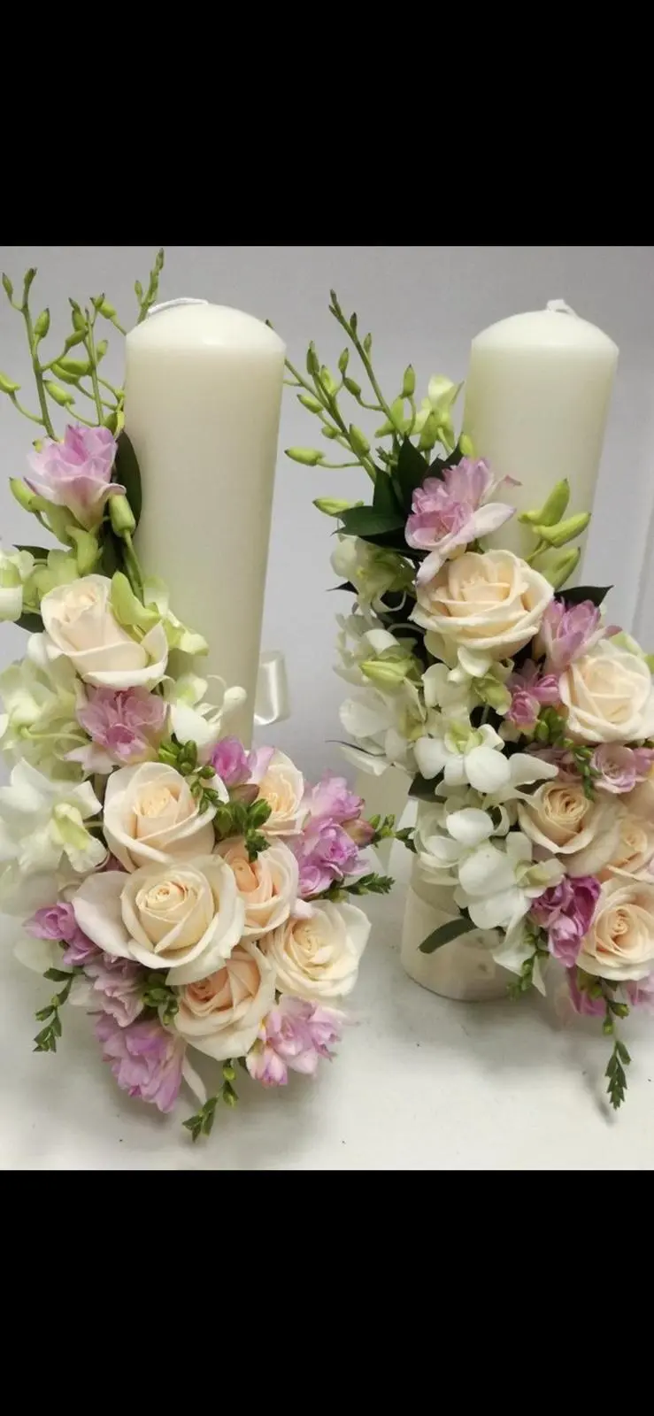 Lumânare de nuntă 7 - Buchet cu flori în tonuri pastel, pentru o notă de rafinament